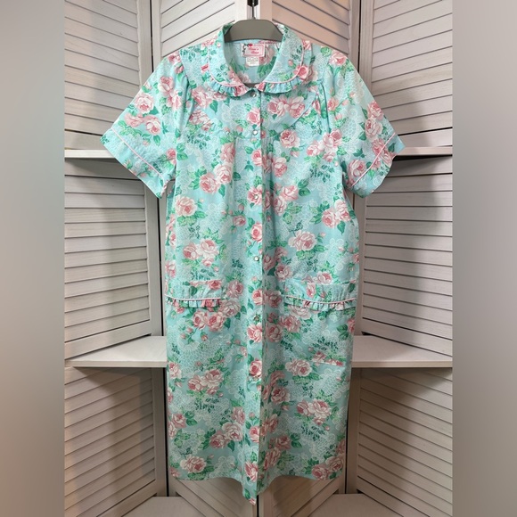 VTG ROSAS CLOSET SLEEPWEAR - Picture 1 of 11